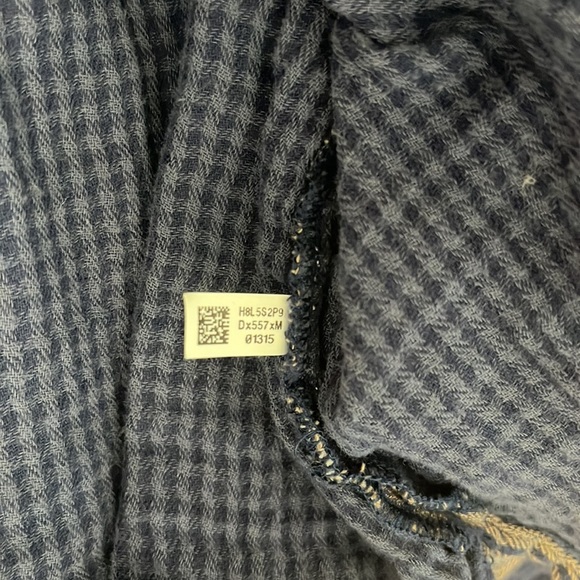 Aerie Women’s Plaid Flannel Blue and Tan Long sleeve Shirt Size Medium - Picture 6 of 6